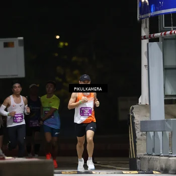 Runner Photo 7084005