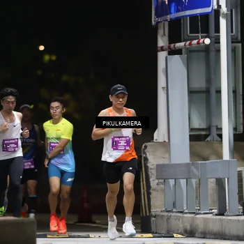 Runner Photo 7084006