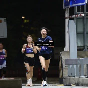 Runner Photo 7084049