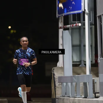 Runner Photo 7084065