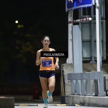 Runner Photo 7084083