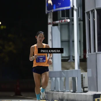 Runner Photo 7084086