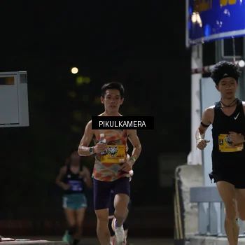 Runner Photo 7084092