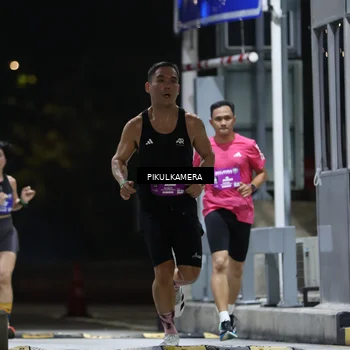 Runner Photo 7084141