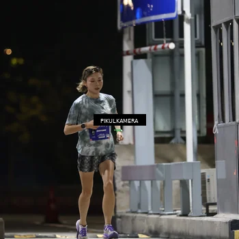 Runner Photo 7084147