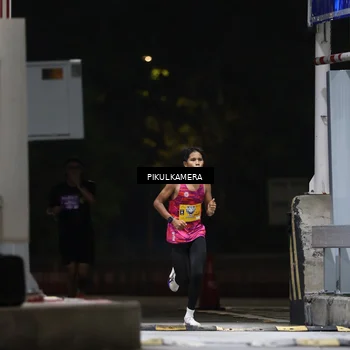 Runner Photo 7084152