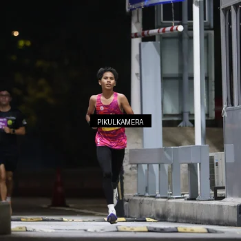 Runner Photo 7084163