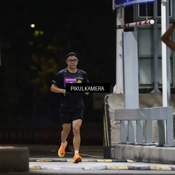 Runner Photo 7084172