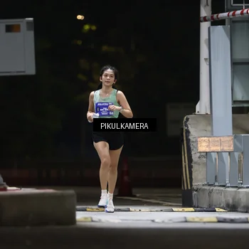 Runner Photo 7084180