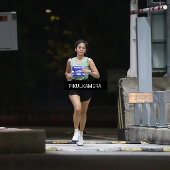 Runner Photo 7084181