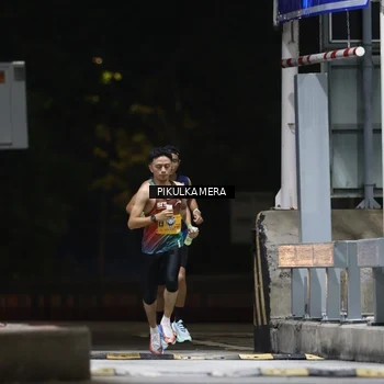 Runner Photo 7084190