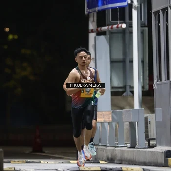 Runner Photo 7084196
