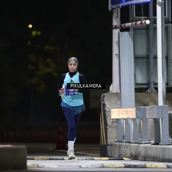 Runner Photo 7084207