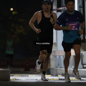 Runner Photo 7084228