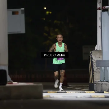 Runner Photo 7084229