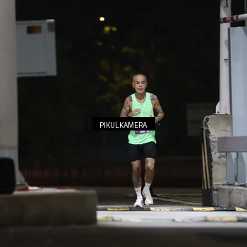 Runner Photo 7084231