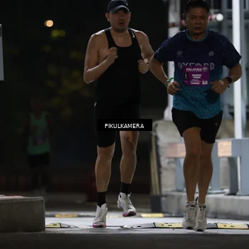 Runner Photo 7084239