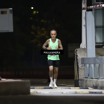 Runner Photo 7084245