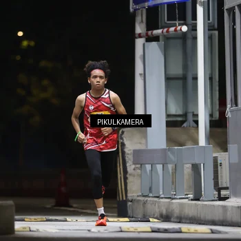 Runner Photo 7084254