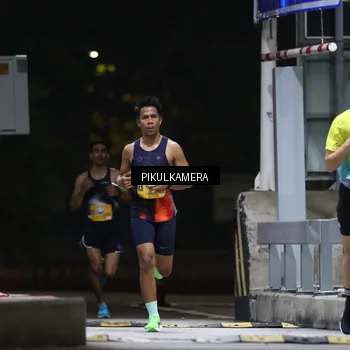 Runner Photo 7084267