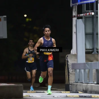 Runner Photo 7084269