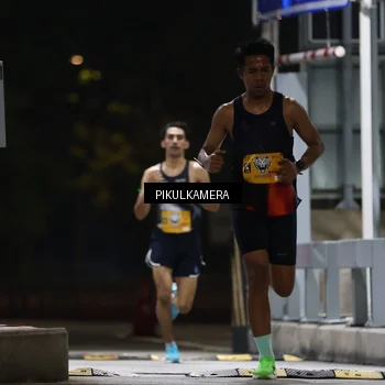 Runner Photo 7084277