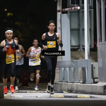 Runner Photo 7084292