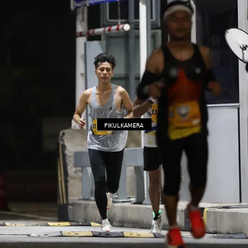 Runner Photo 7084295