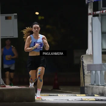 Runner Photo 7084314