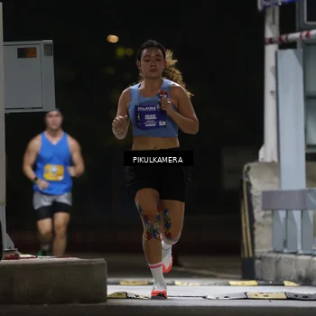 Runner Photo 7084318