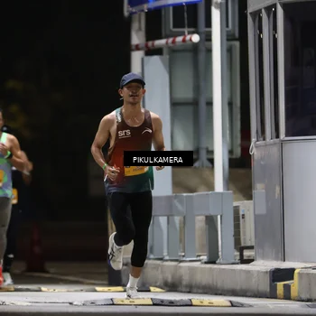 Runner Photo 7084348