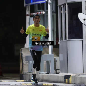 Runner Photo 7084350