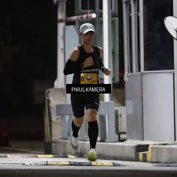 Runner Photo 7084365