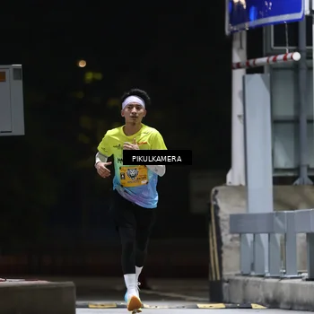 Runner Photo 7084393