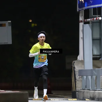 Runner Photo 7084394