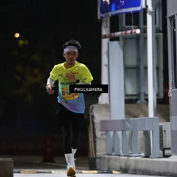 Runner Photo 7084403