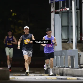 Runner Photo 7084408