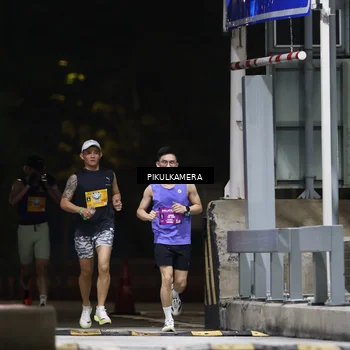 Runner Photo 7084412