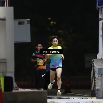 Runner Photo 7084433