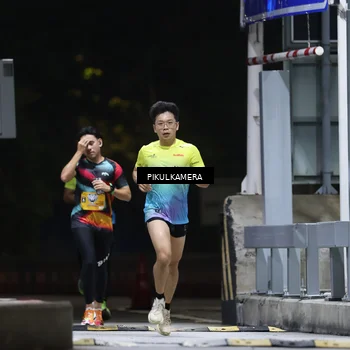 Runner Photo 7084441
