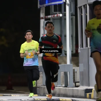 Runner Photo 7084448