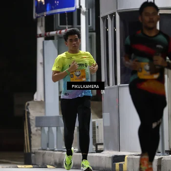 Runner Photo 7084451