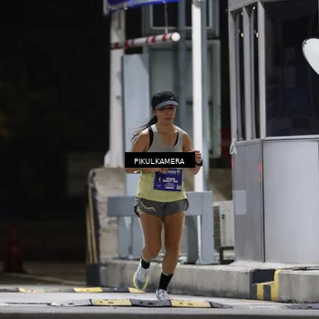 Runner Photo 7084456