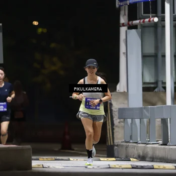 Runner Photo 7084459