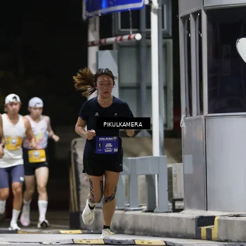 Runner Photo 7084465