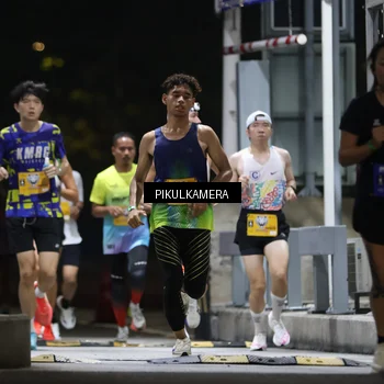 Runner Photo 7084469