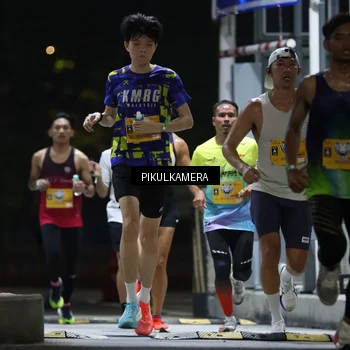 Runner Photo 7084474