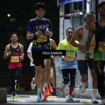 Runner Photo 7084475