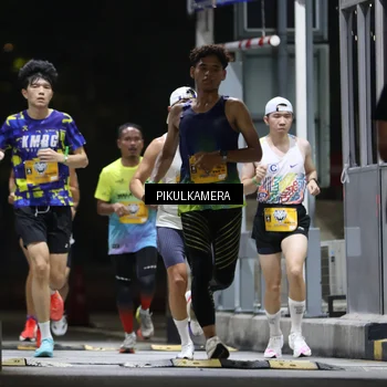 Runner Photo 7084478