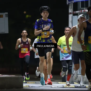 Runner Photo 7084479